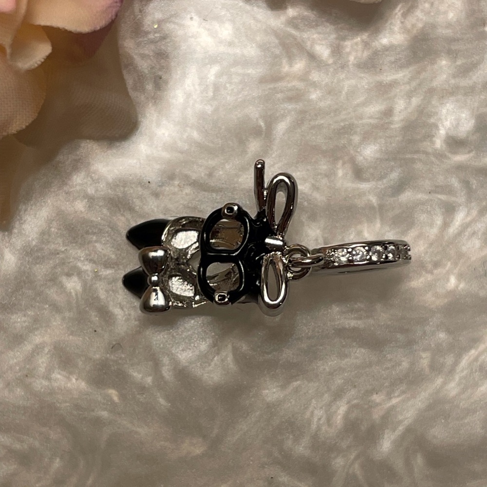 Bracelet Charm Black High Heels with Bow and rhinestones - Picture 10 of 16
